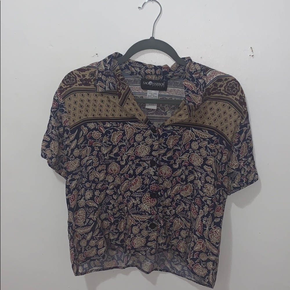 VINTAGE print button up cropped blouse!!